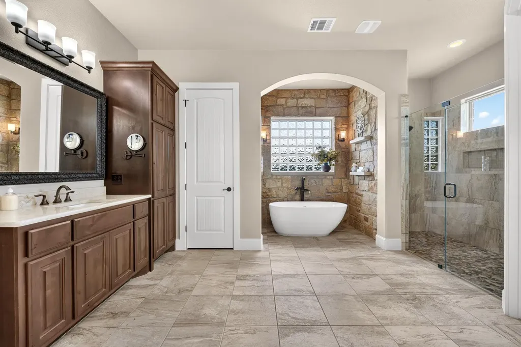 105 Coopers Hill Road Georgetown TX 78633