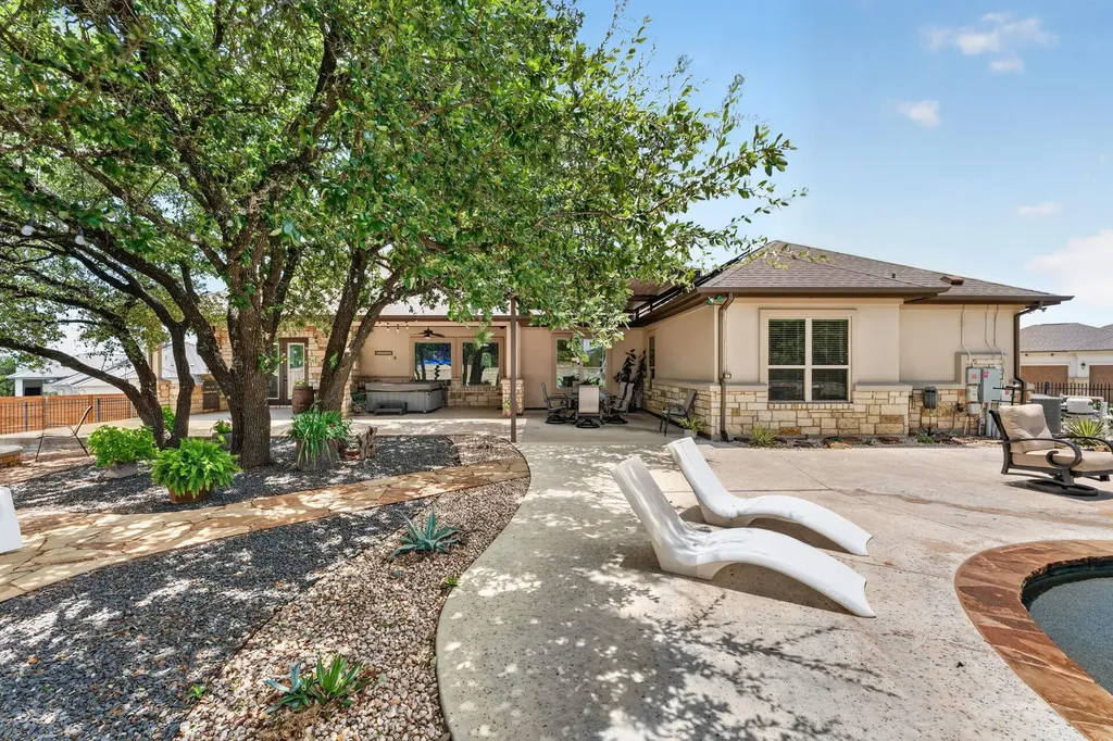105 Coopers Hill Road Georgetown TX 78633