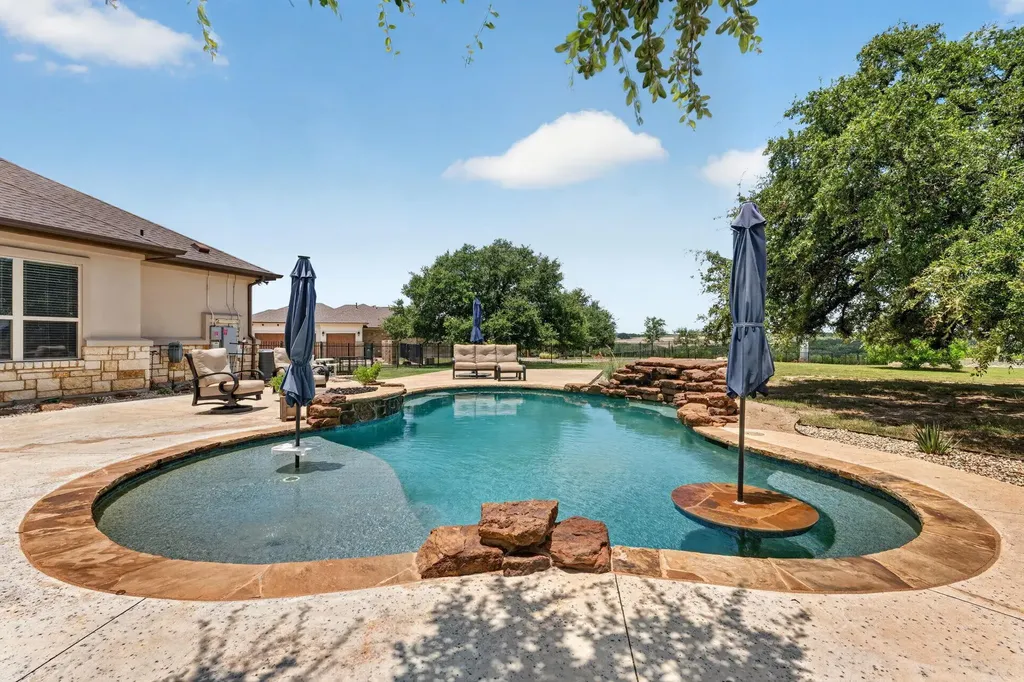 105 Coopers Hill Road Georgetown TX 78633