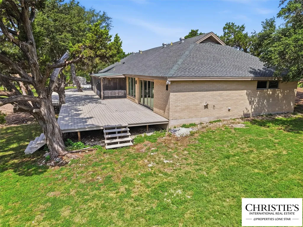 8901 Grandview Drive Jonestown TX 78645