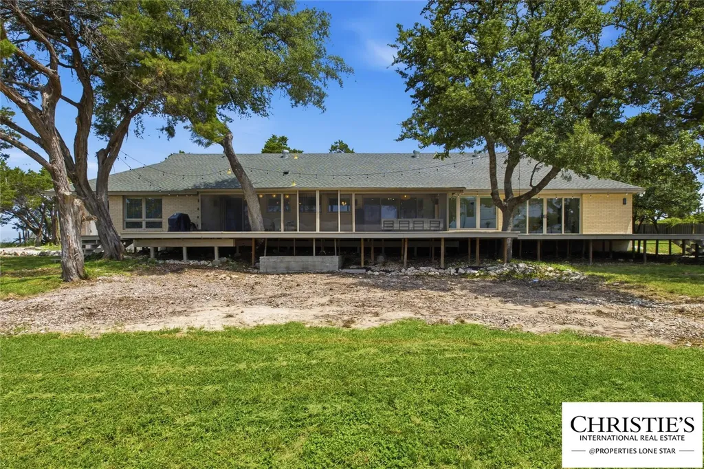 8901 Grandview Drive Jonestown TX 78645