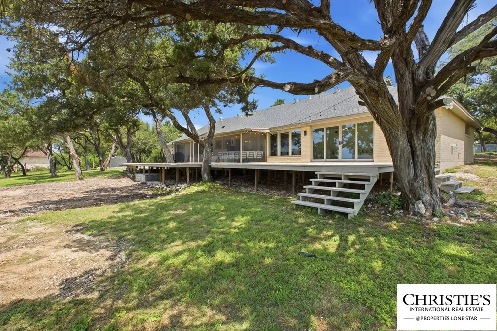 8901 Grandview Drive Jonestown TX 78645