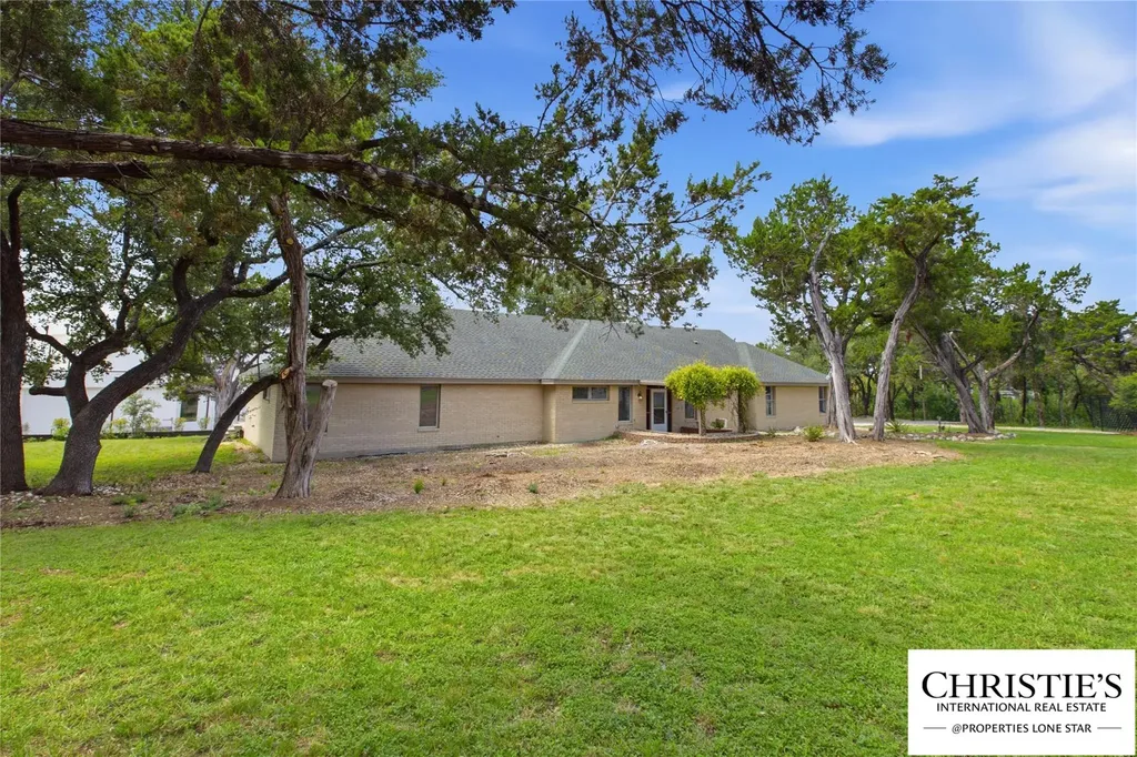 8901 Grandview Drive Jonestown TX 78645