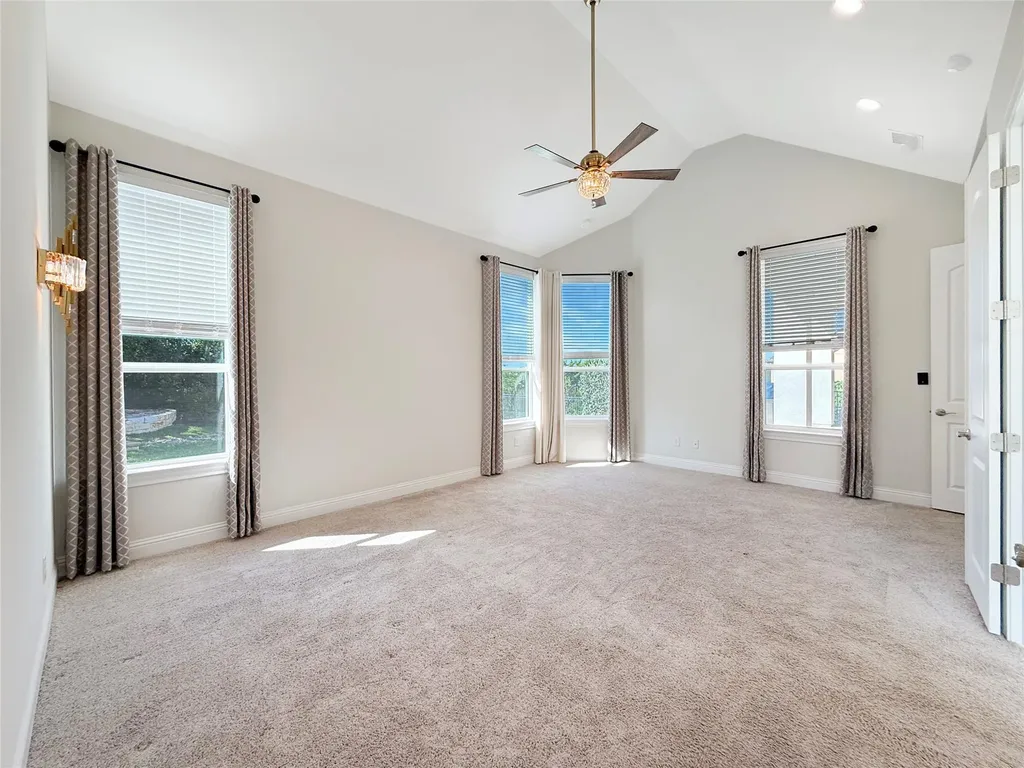 4300 Mezzaluna Pass Leander TX 78641