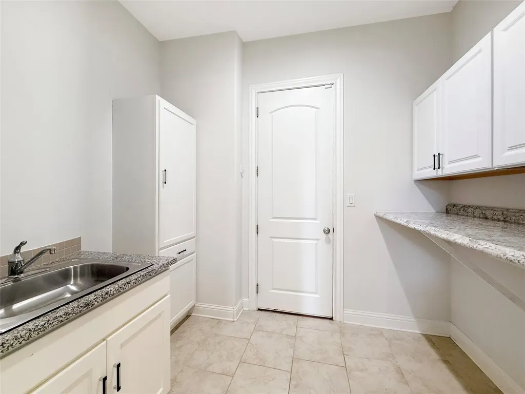 4300 Mezzaluna Pass Leander TX 78641