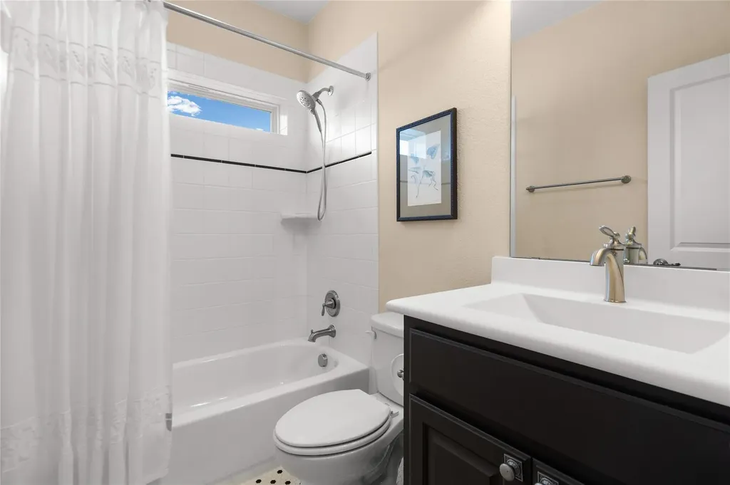 18605 Amberg Place Austin TX 78738