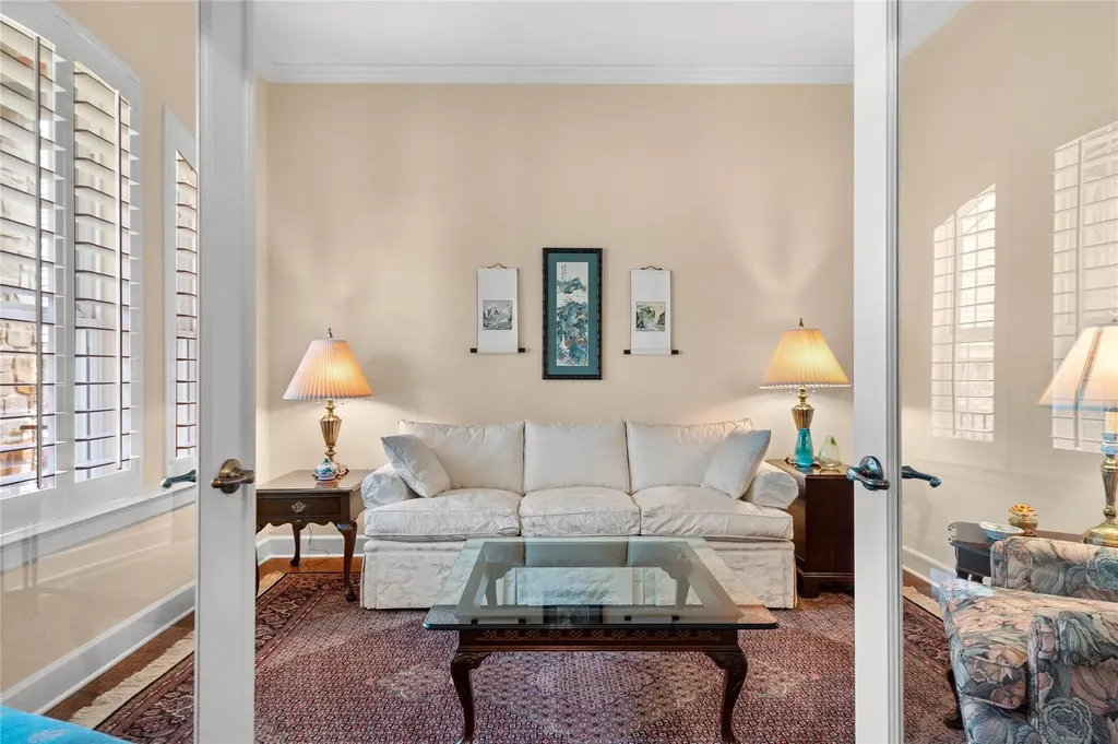18605 Amberg Place Austin TX 78738