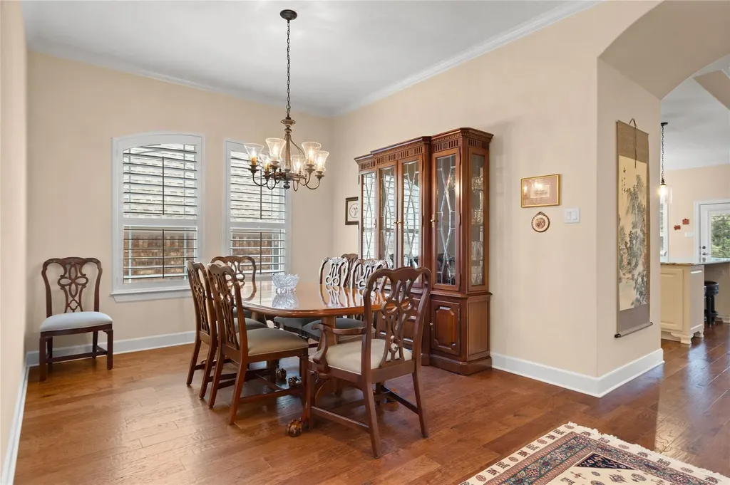 18605 Amberg Place Austin TX 78738