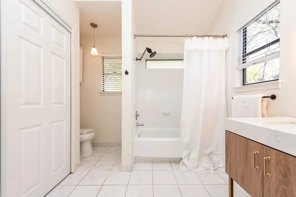 3403 Palomar Lane Austin TX 78727