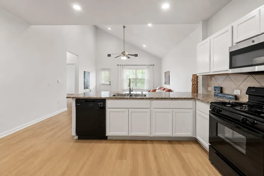 2529 Chetco Drive Austin TX 78754