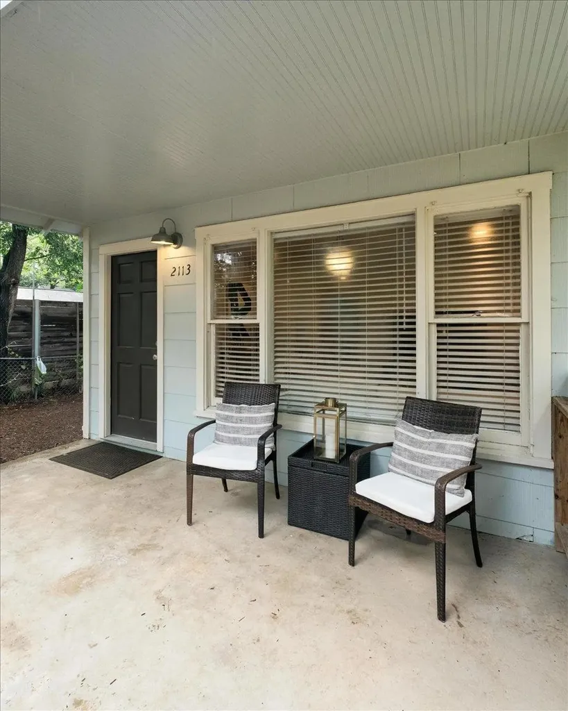 2113 Thornton Road Austin TX 78704