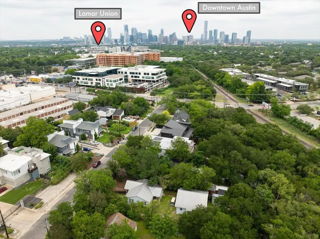 2113 Thornton Road Austin TX 78704