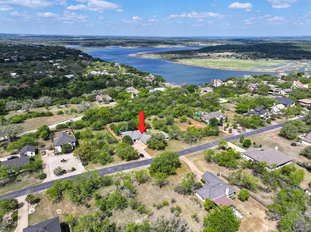 1237 Ridge Harbor Drive Spicewood TX 78669
