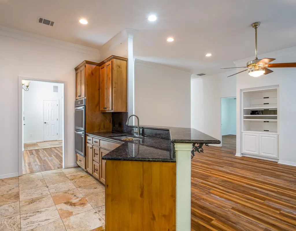 1237 Ridge Harbor Drive Spicewood TX 78669