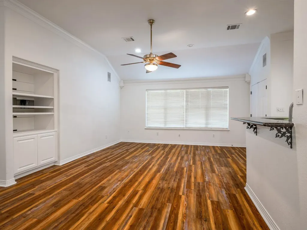 1237 Ridge Harbor Drive Spicewood TX 78669