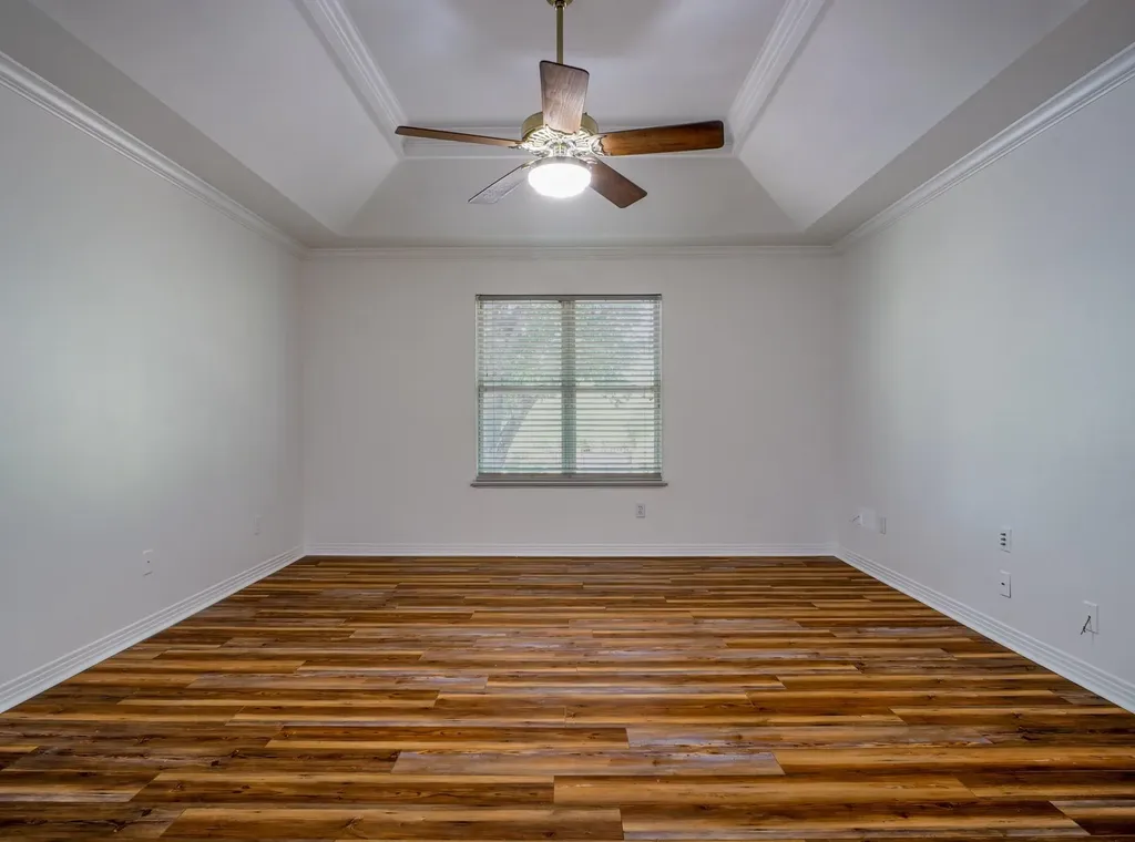 1237 Ridge Harbor Drive Spicewood TX 78669