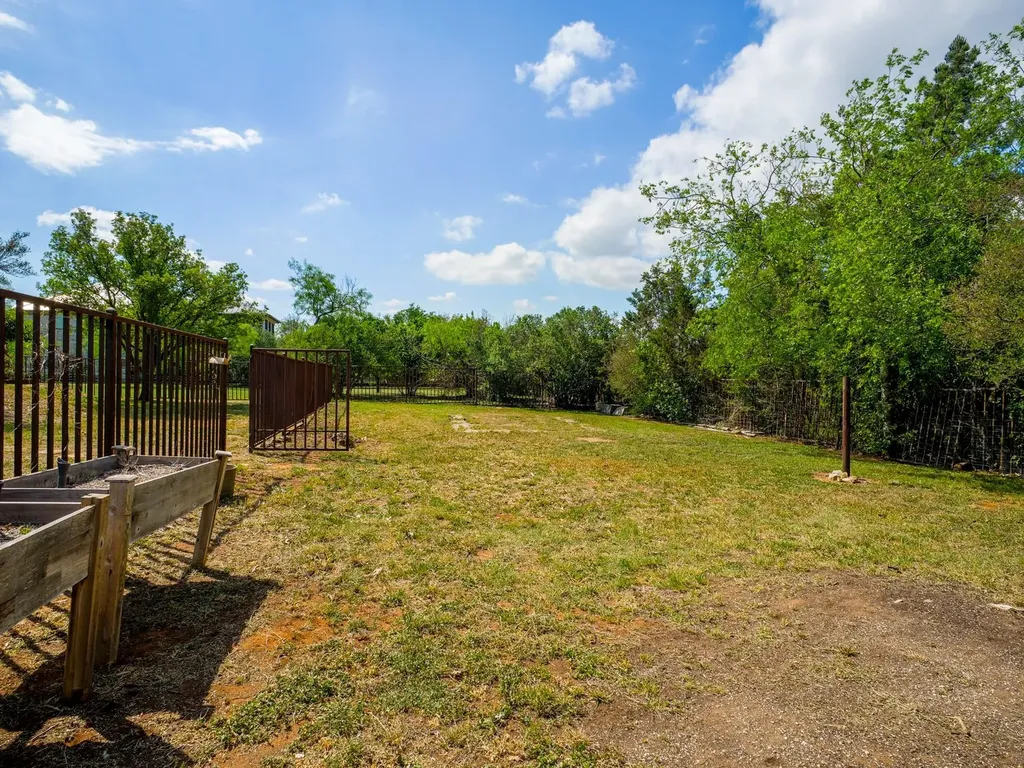 1237 Ridge Harbor Drive Spicewood TX 78669