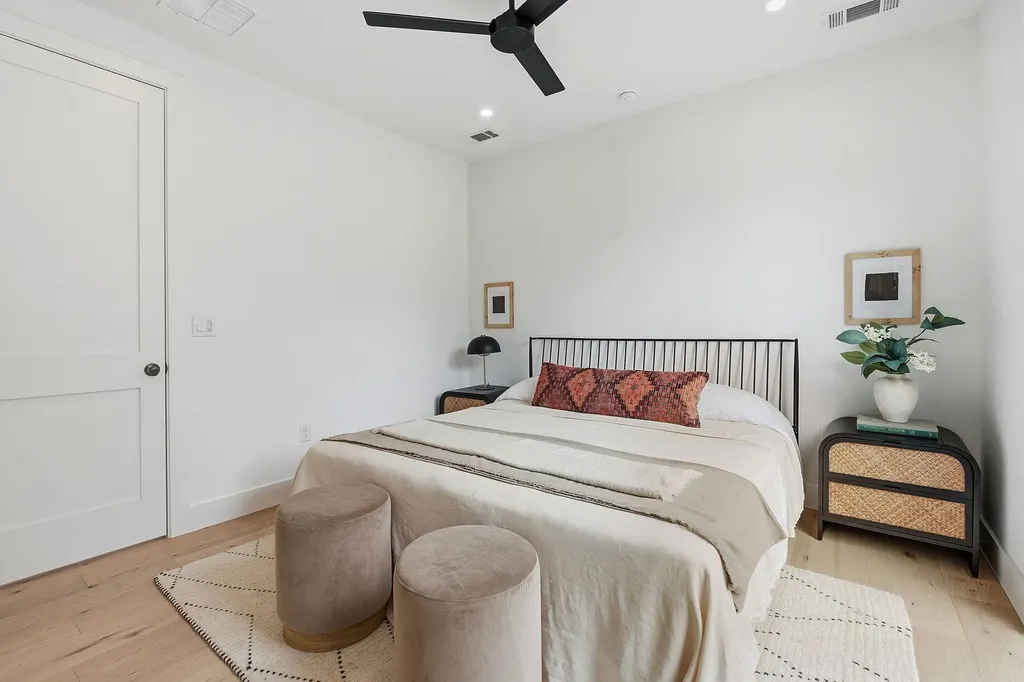 2009 Payne Avenue Austin TX 78757
