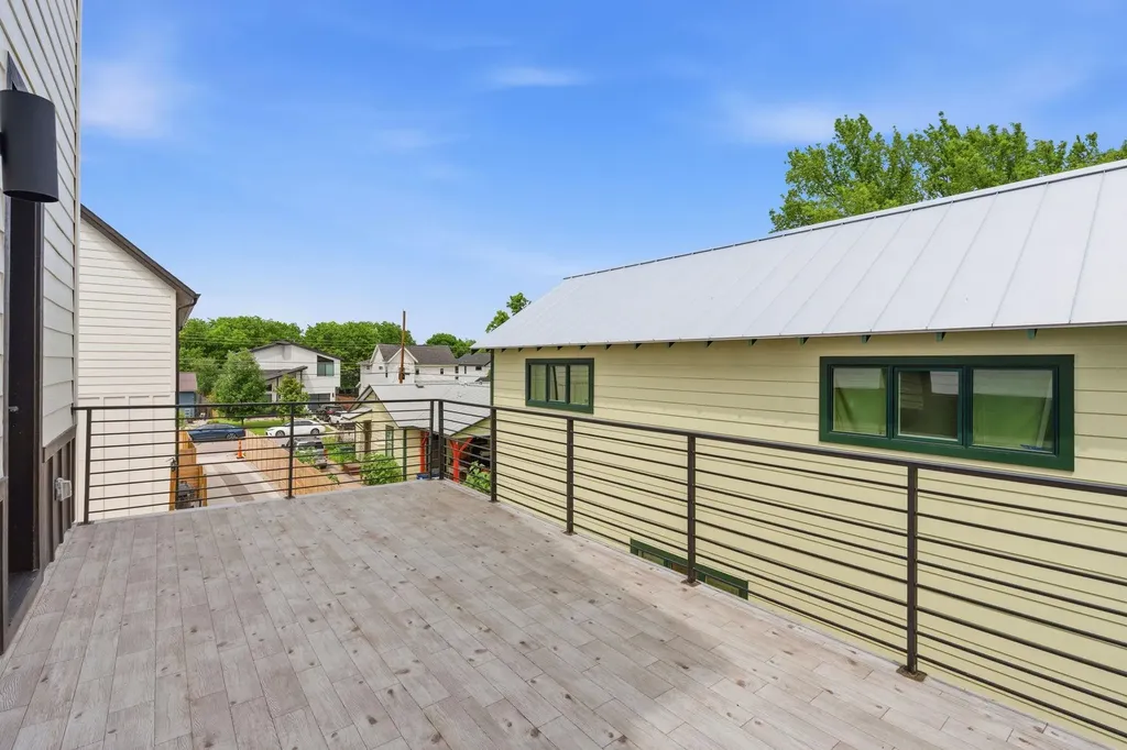 2009 Payne Avenue Austin TX 78757