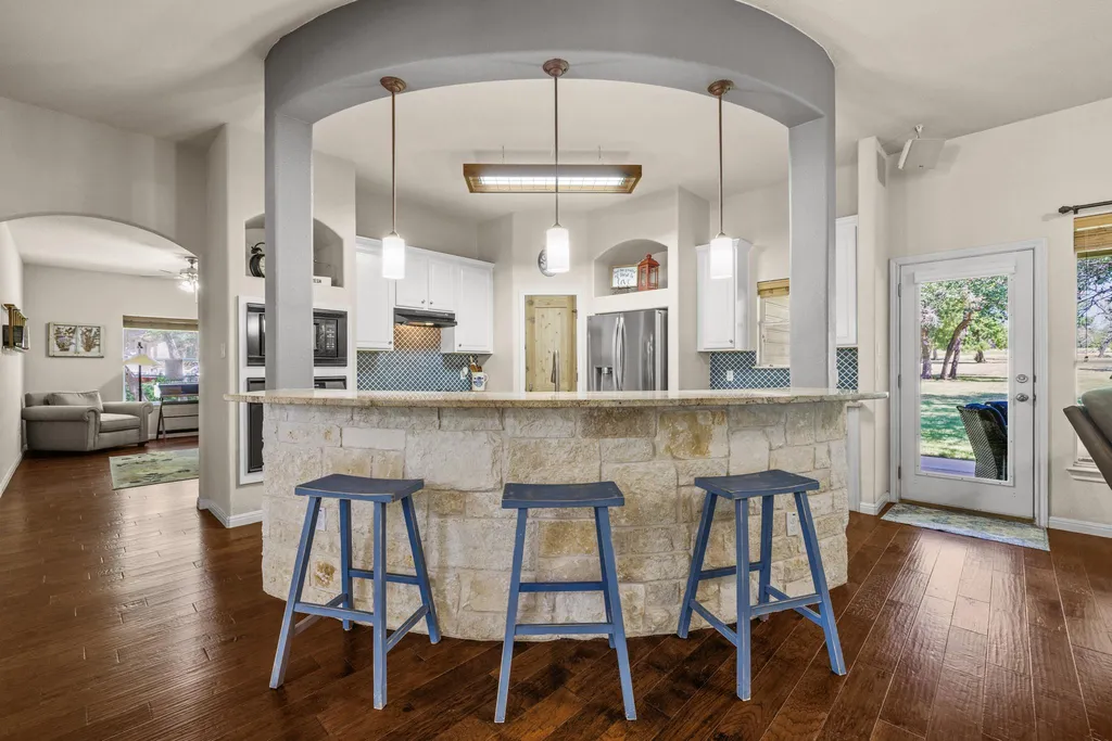 2721 County Road 258 Liberty Hill TX 78642
