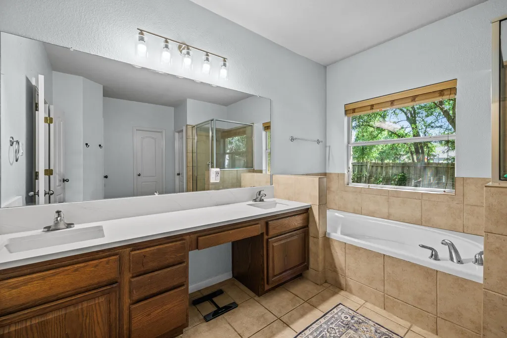 2721 County Road 258 Liberty Hill TX 78642