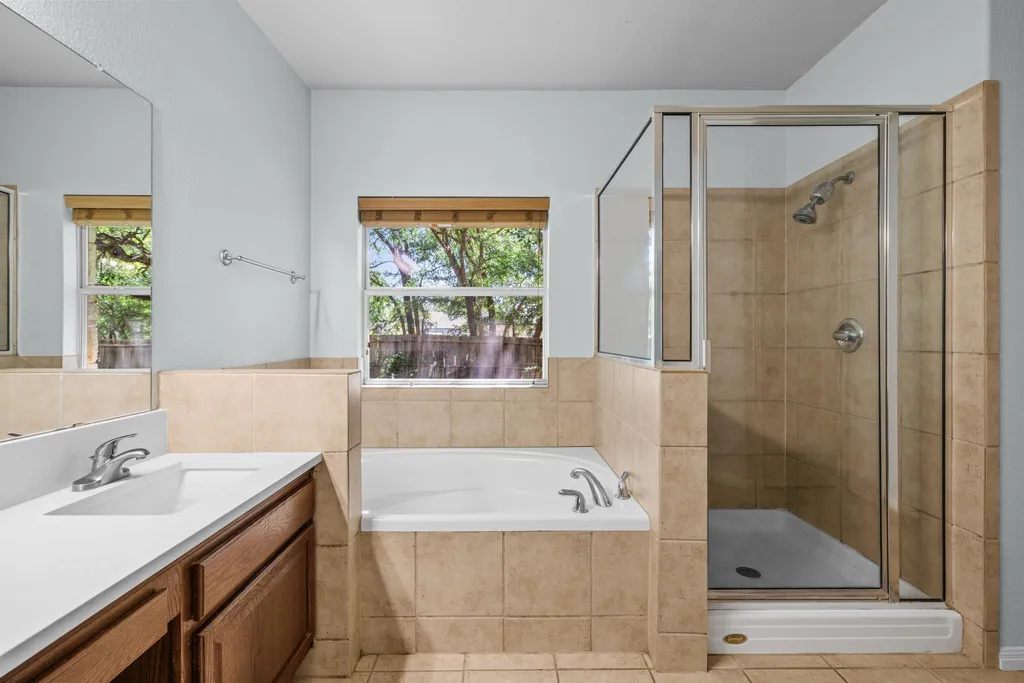 2721 County Road 258 Liberty Hill TX 78642
