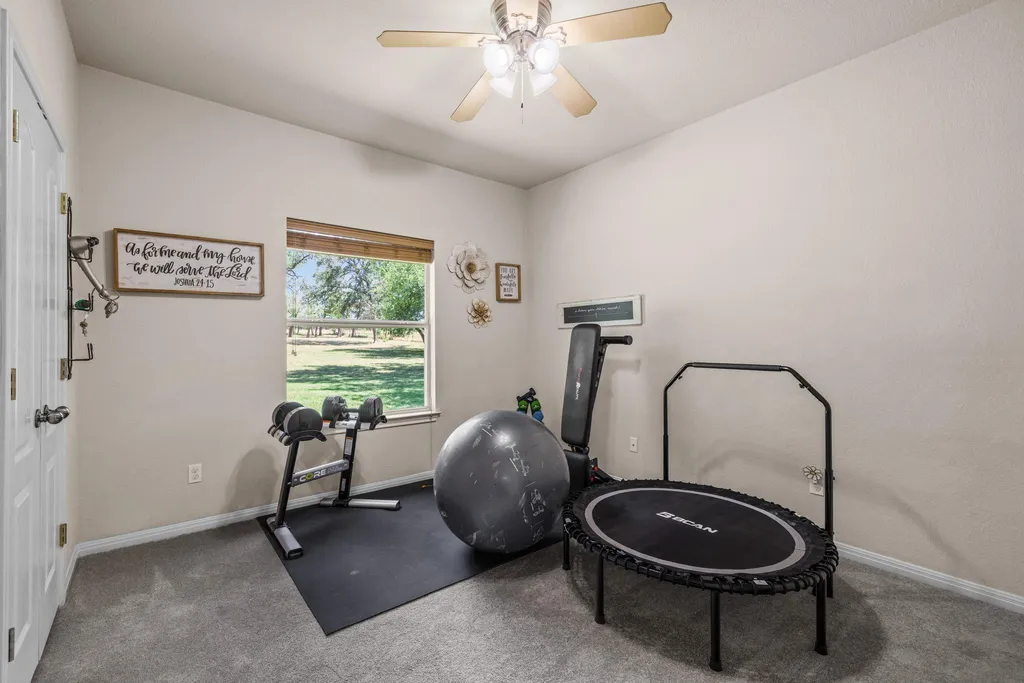 2721 County Road 258 Liberty Hill TX 78642
