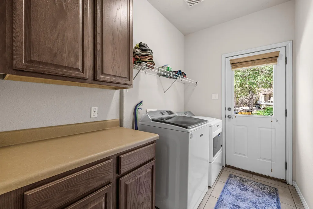 2721 County Road 258 Liberty Hill TX 78642