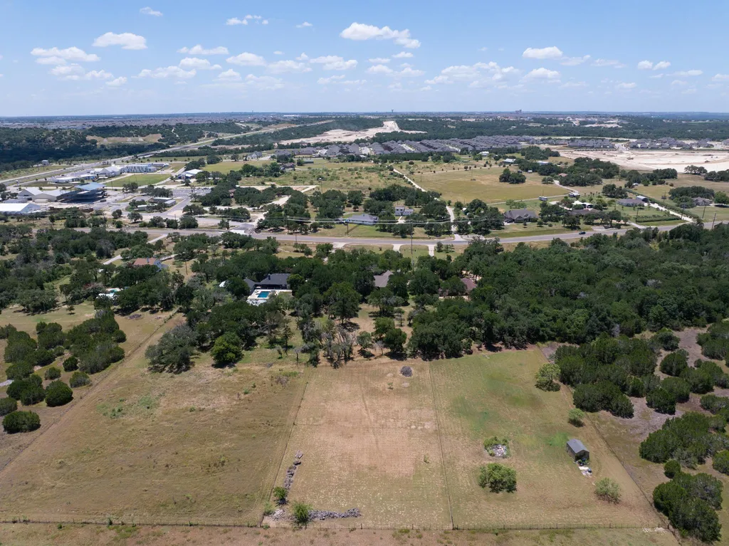 2721 County Road 258 Liberty Hill TX 78642