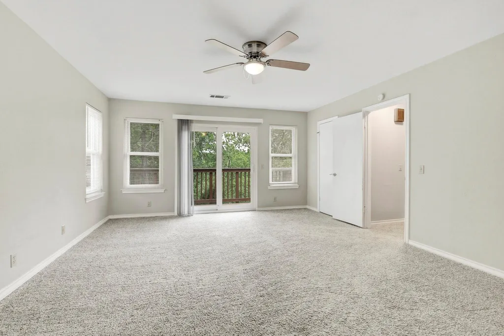 10506 Yucca Drive Austin TX 78759