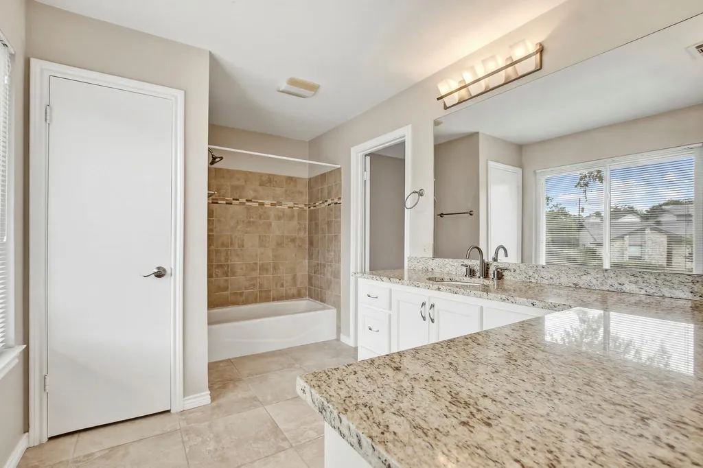 10506 Yucca Drive Austin TX 78759