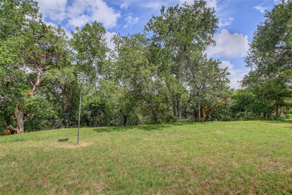10506 Yucca Drive Austin TX 78759