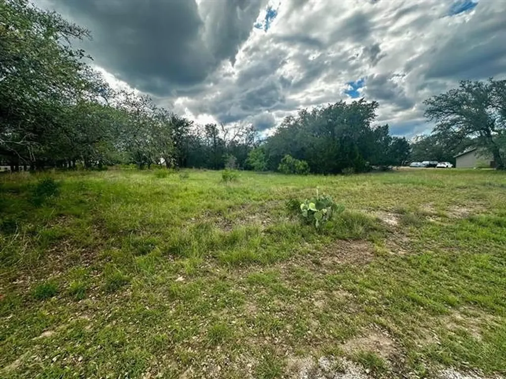 712 Coventry Road Spicewood TX 78669