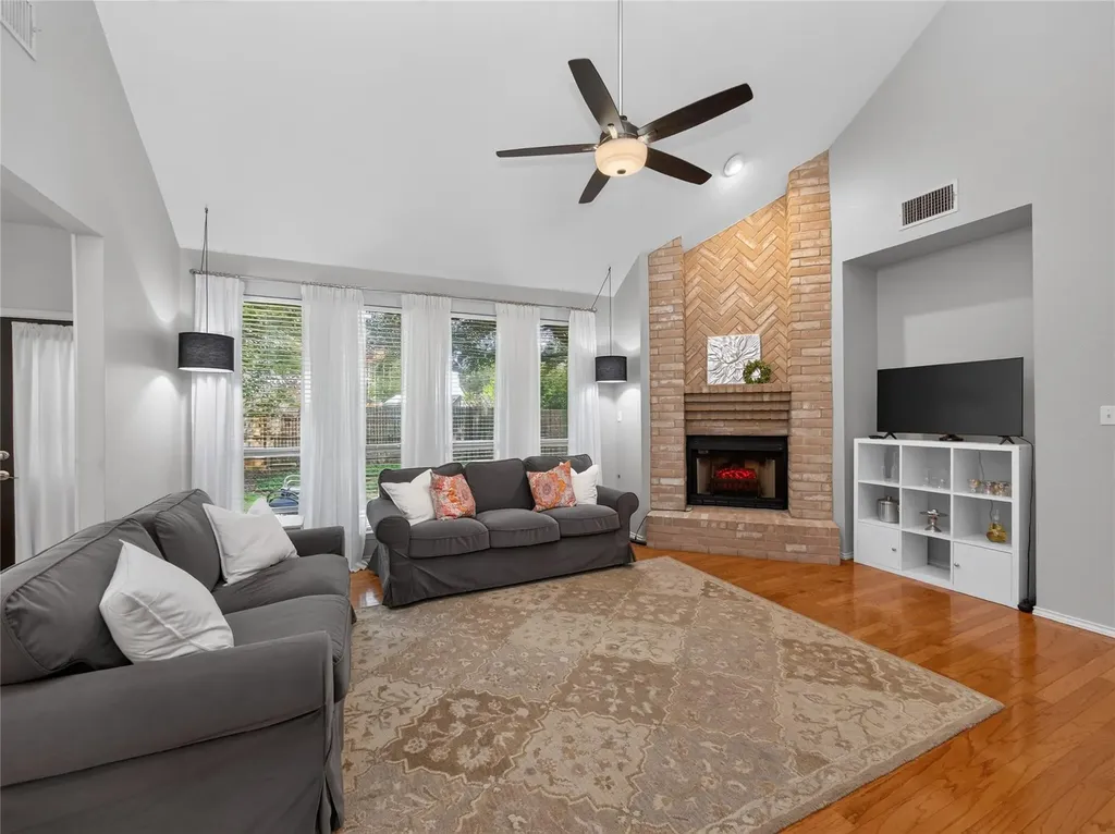 17804 Dansworth Drive Pflugerville TX 78660