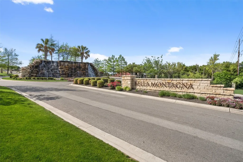 407 Bella Montagna Circle Austin TX 78734