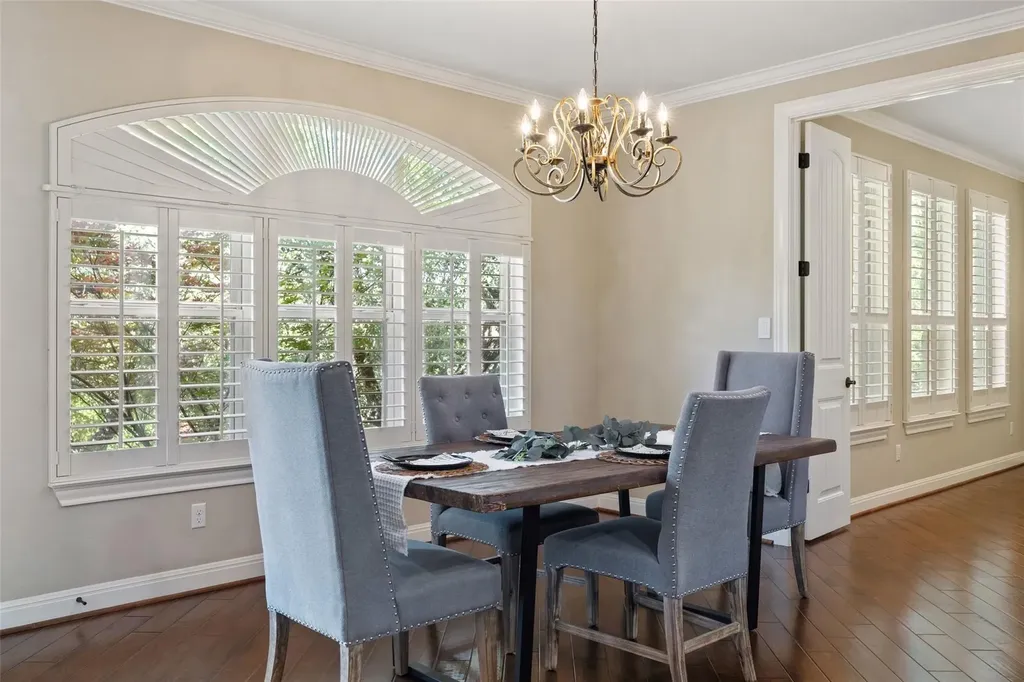 407 Bella Montagna Circle Austin TX 78734