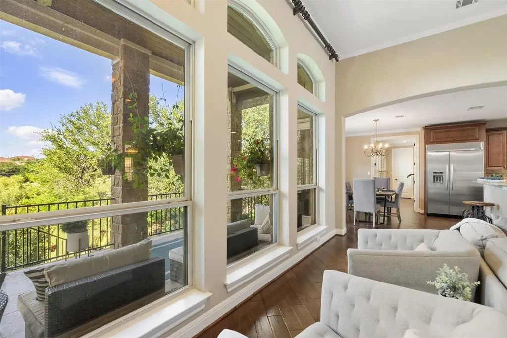 407 Bella Montagna Circle Austin TX 78734