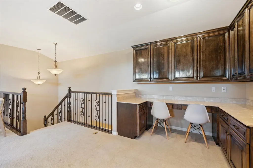 407 Bella Montagna Circle Austin TX 78734