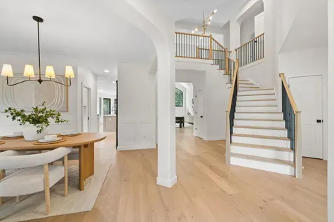 5700 Trelawney Lane Austin TX 78739