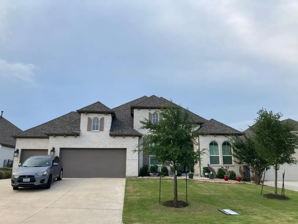 706 Pear Tree Lane Austin TX 78737