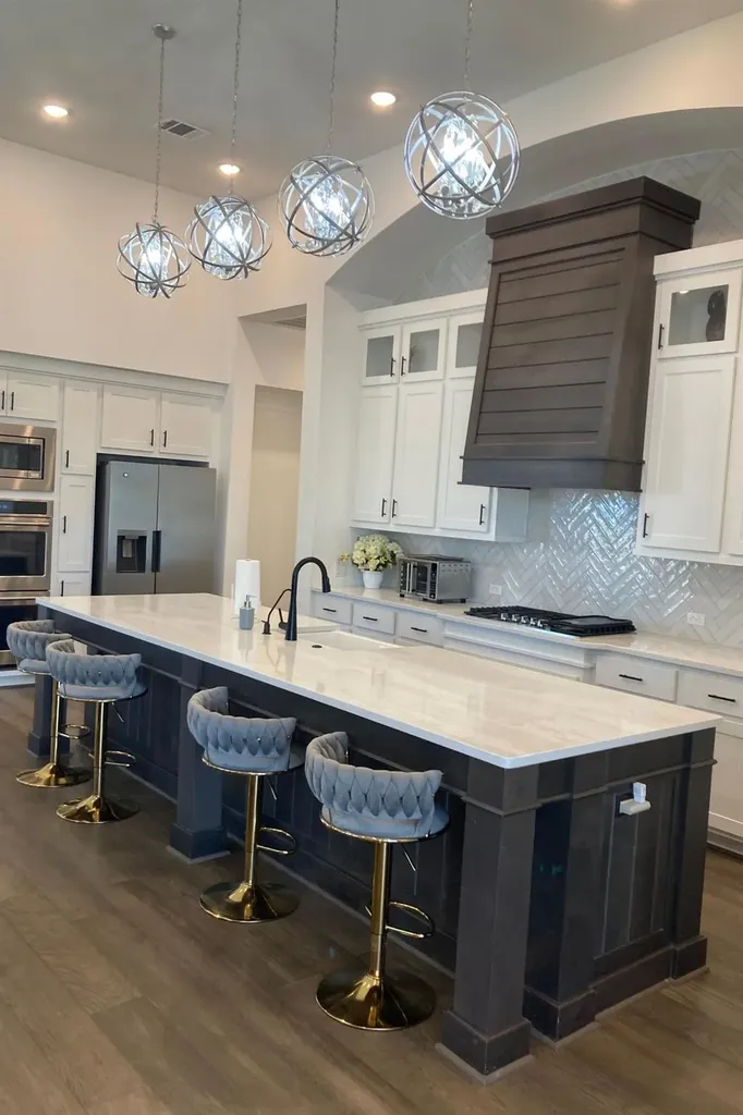 706 Pear Tree Lane Austin TX 78737