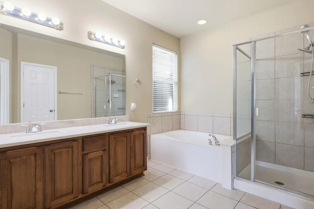3922 Blue Monster Cove Round Rock TX 78664