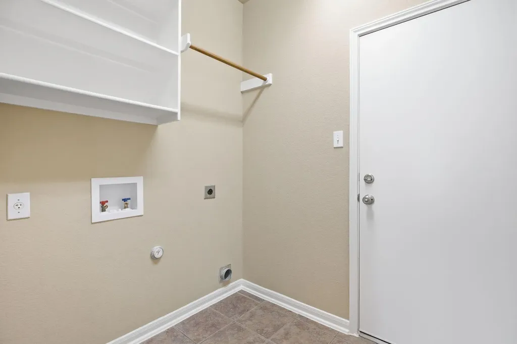 3922 Blue Monster Cove Round Rock TX 78664