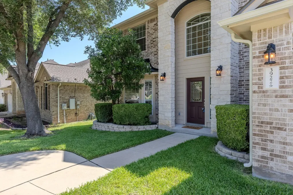 3922 Blue Monster Cove Round Rock TX 78664