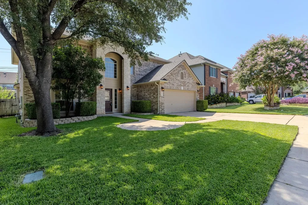 3922 Blue Monster Cove Round Rock TX 78664