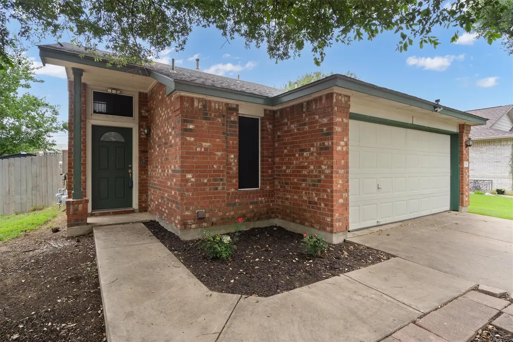 2040 Buckley Lane Round Rock TX 78664