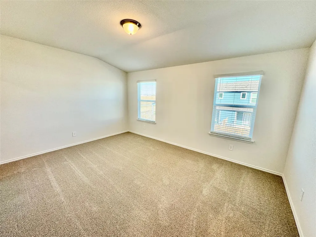 105 Calcite Road Kyle TX 78640