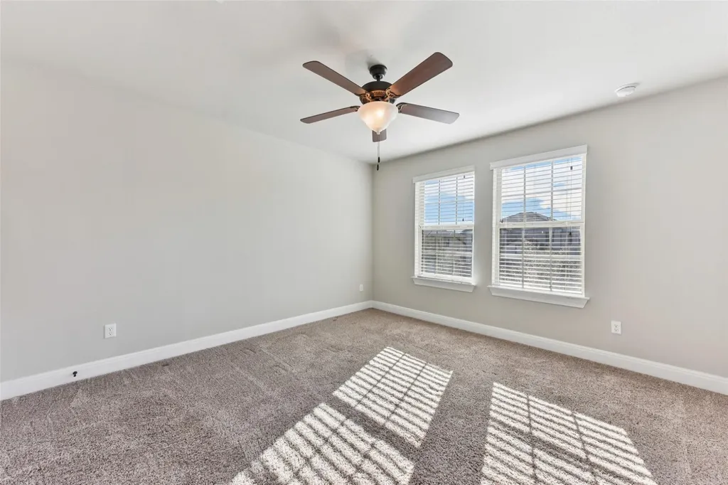 5629 Siragusa Drive Austin TX 78738