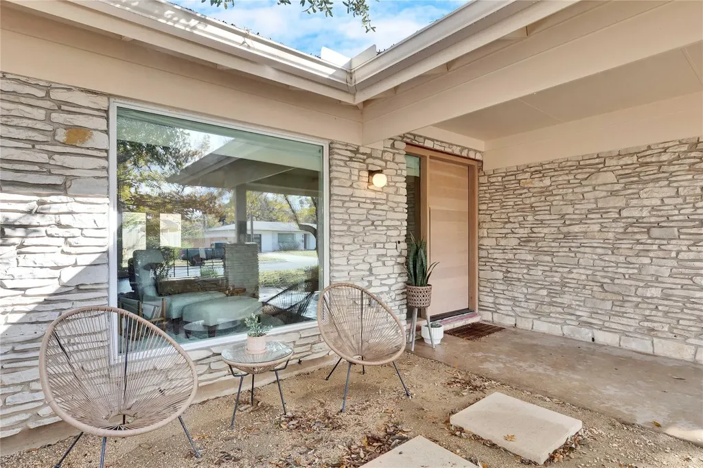 2108 Wooten Drive Austin TX 78757