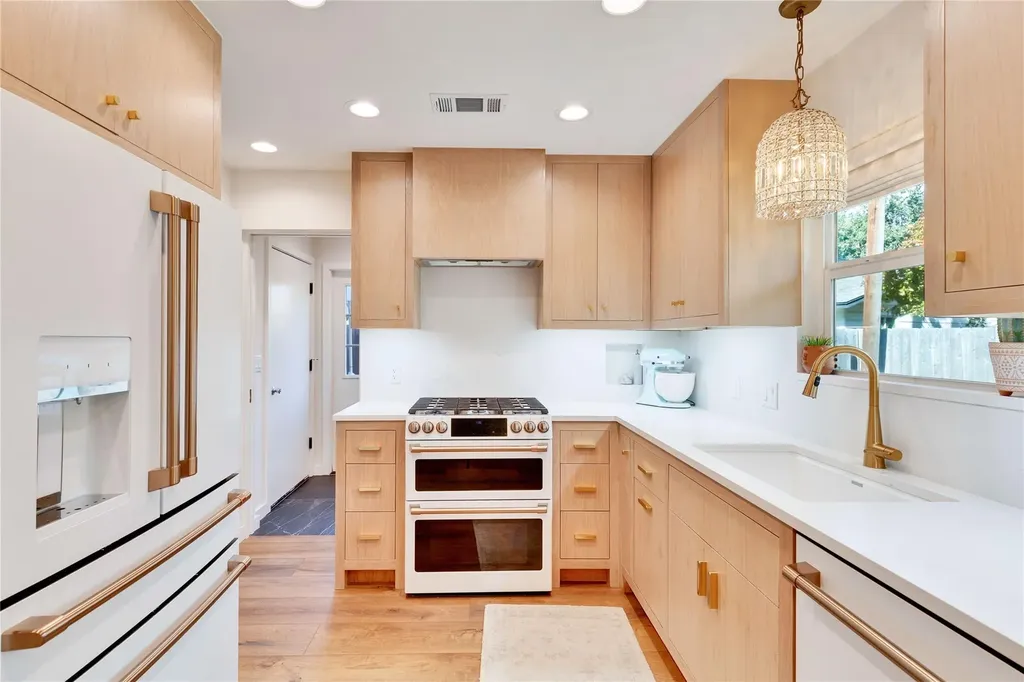2108 Wooten Drive Austin TX 78757